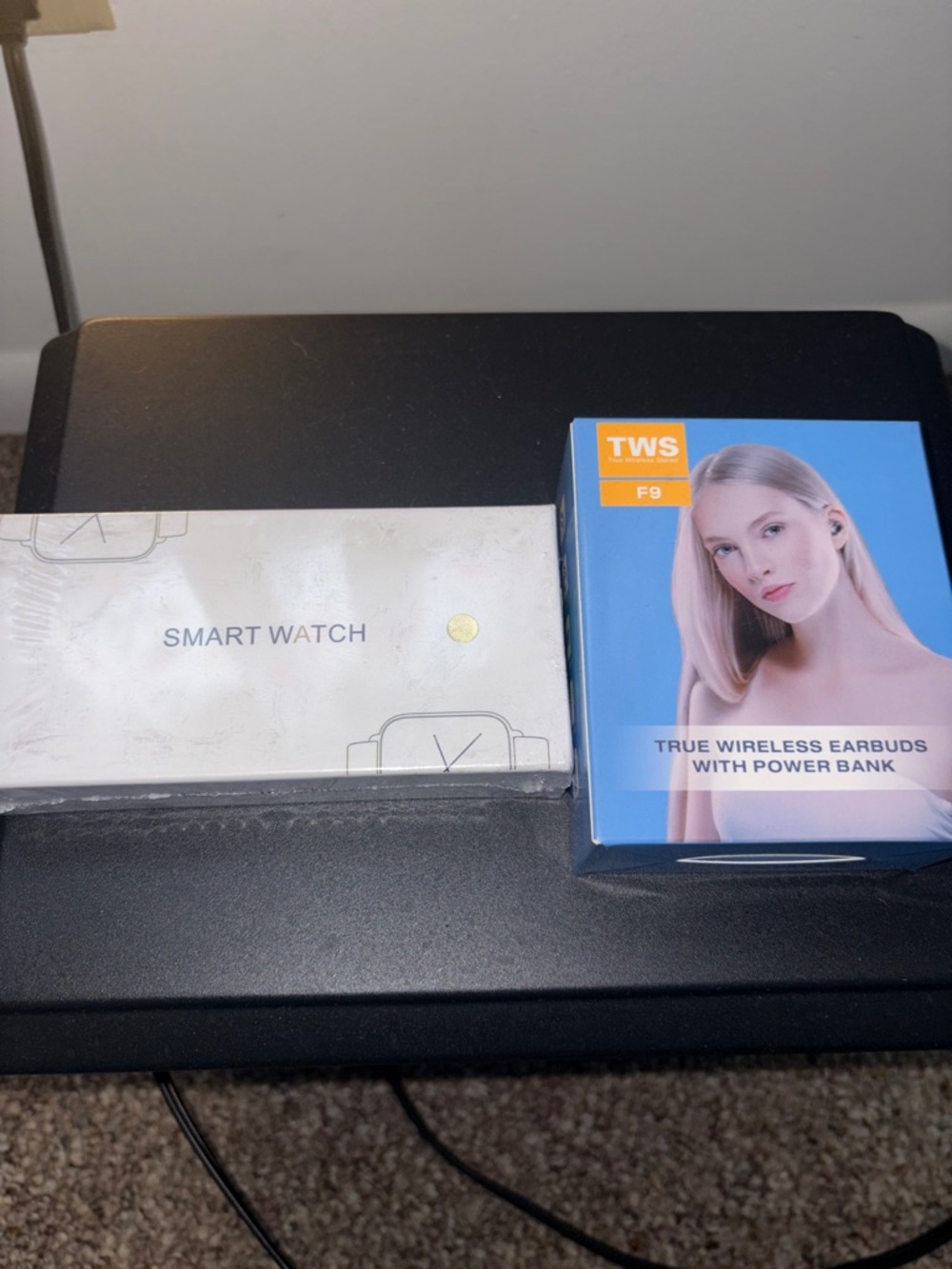 Smart Watch in White - Unbranded